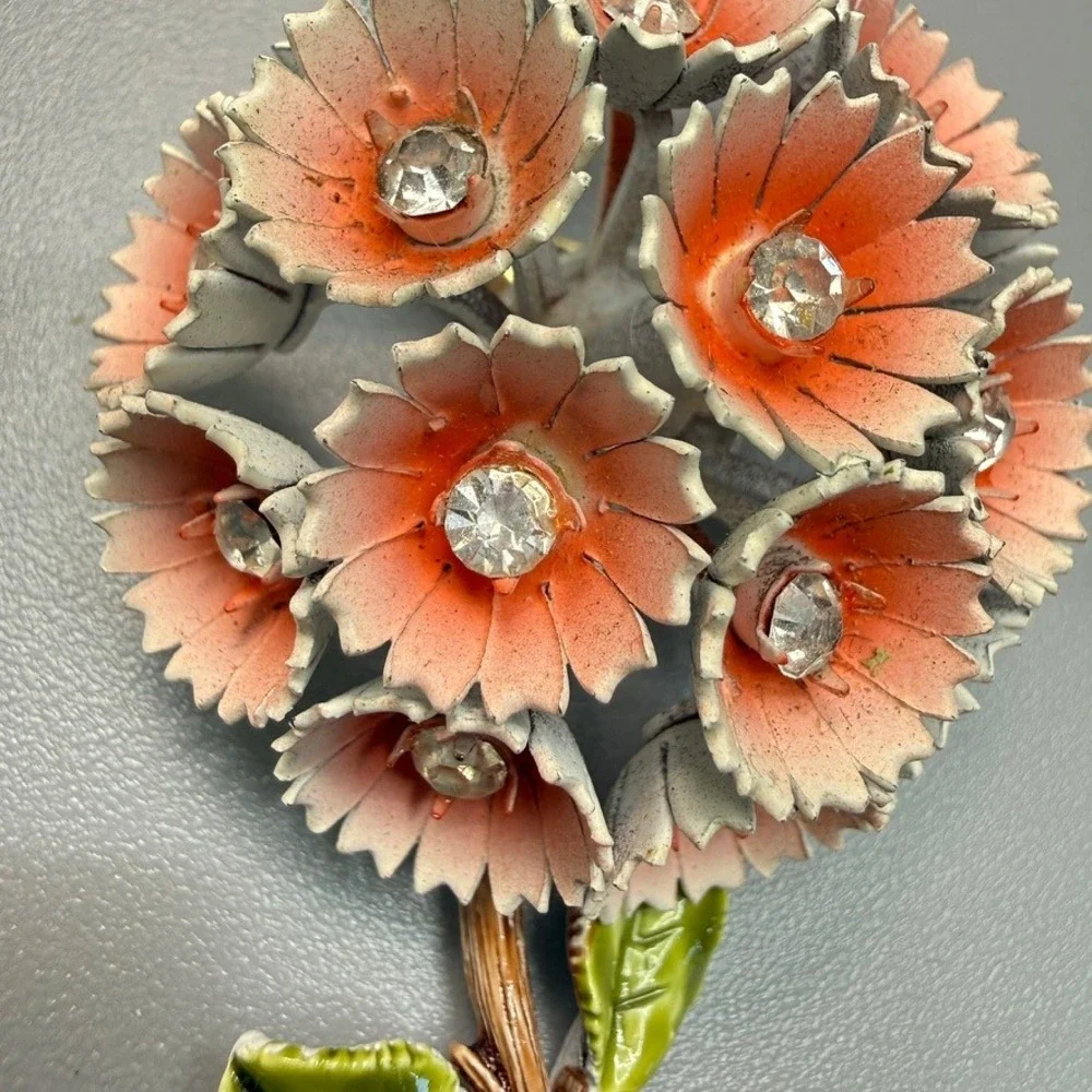 Vintage Corocraft Enamel Flower Brooch‎ Coral Color Rhinestones Spring Summer